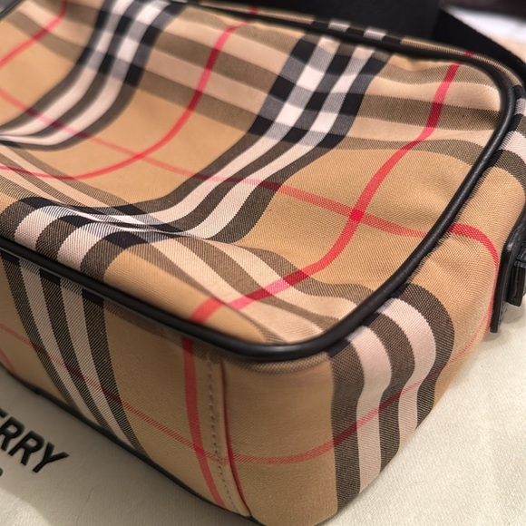 Burberry Crossbody bag - Picture 4 of 12